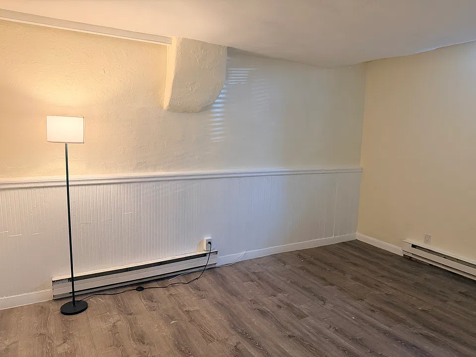 11 Grove St #1