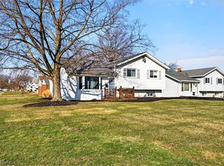 882 Bayridge Blvd, Willowick, OH 44095