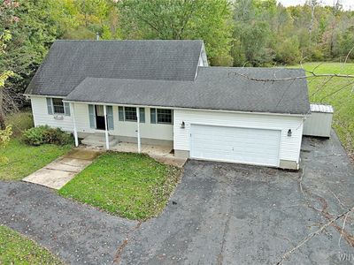 9325 Tonawanda Creek Rd S, Clarence Center, NY, 14032