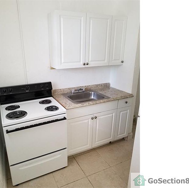 1st image of 1281 NW 61st St APT 19
