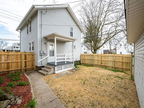 3rd image of 1817 Riedmiller Ave