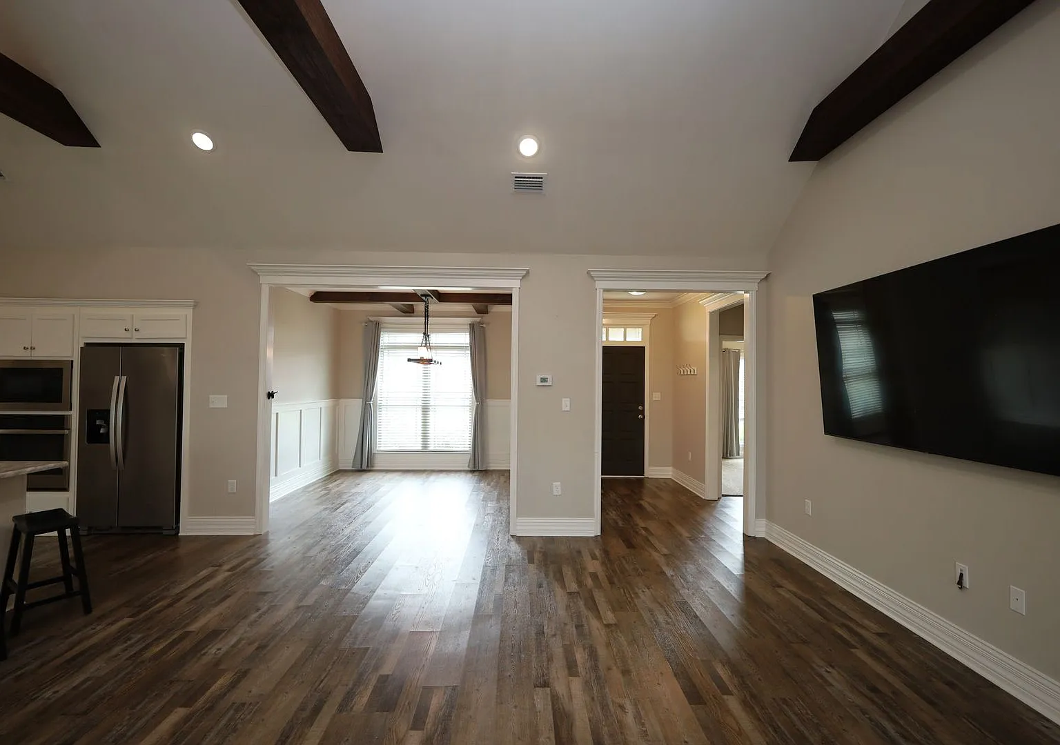 3973 Valiant Court — Photo 3
