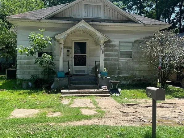 307 W 4th St, Clarendon, AR 72160