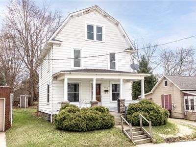 628 Barmore Ave, Grove City, PA, 16127