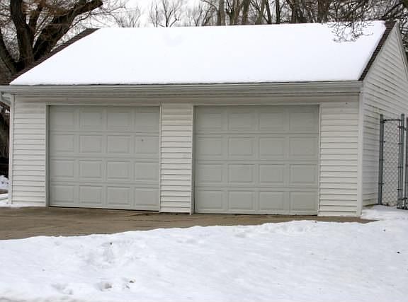 2 Car Garage