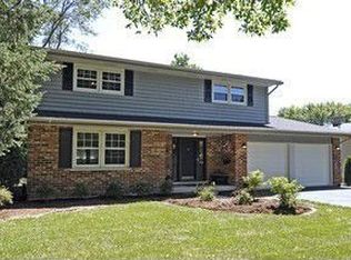 1512 Warbler Dr, Naperville, IL 60565