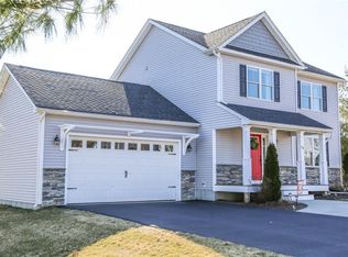 58 Teakwood Dr W, Coventry, RI 02816