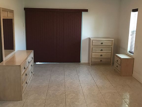 2nd image of 986 Clarellen Dr