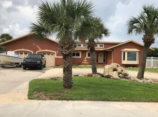 83 W Bay Dr, Cocoa Beach, FL 32931