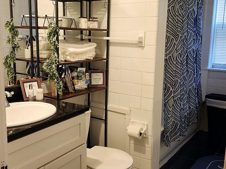 2681 Euclid Heights Blvd #3 — Photo 8