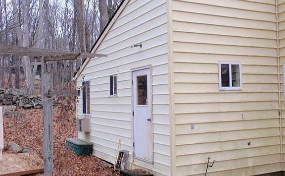 3rd image of 51 Old Forge Dr