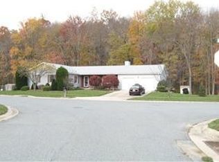 4010 Rosetree Ln, Newark, DE 19702