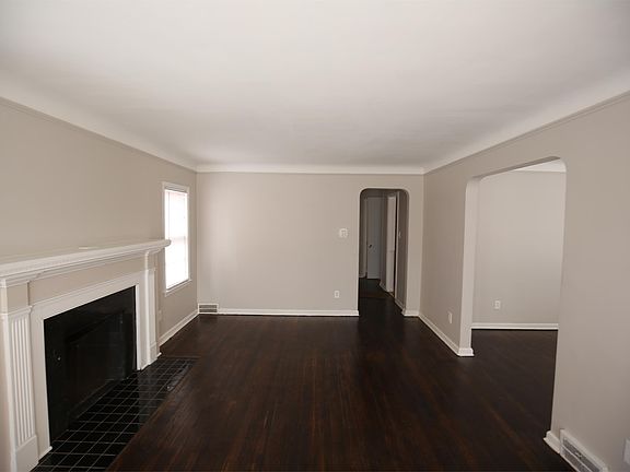 2nd image of 17390 Bradford St