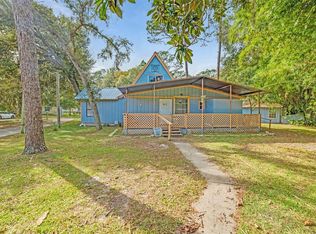 12821 NE 5th Ln, Silver Springs, FL 34488