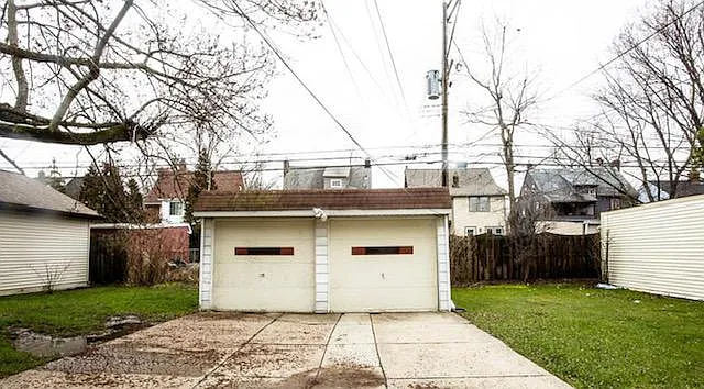 13616 Cedar Rd #2 — Photo 4