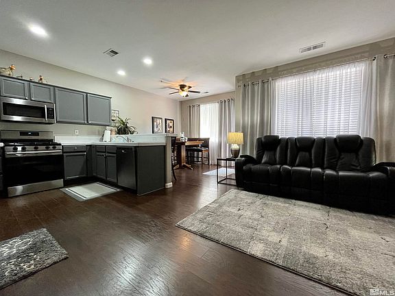 2nd image of 6080 Ingleston Dr Unit 1024