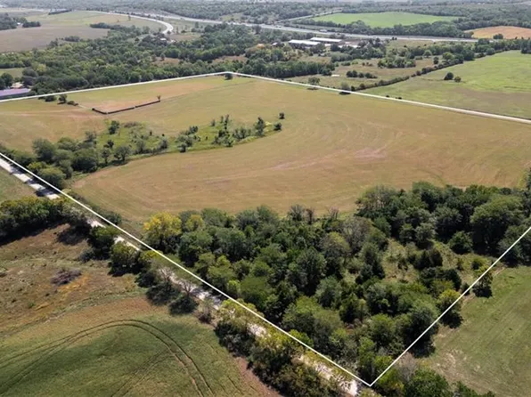 Tracts 9 12 North Rd #1850, Lecompton, KS 66050
