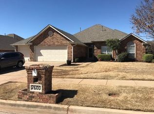 2600 Ridgefield Dr, Norman, OK 73069