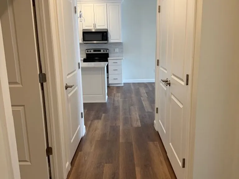 Brand New - War Eagle Apartments in the River Point District — Photo 68