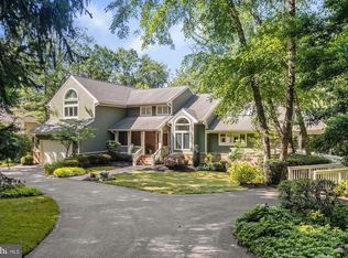 1604 N Village Rd, Reston, VA 20194