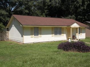 906 Brave Trl, Tallahassee, FL 32304