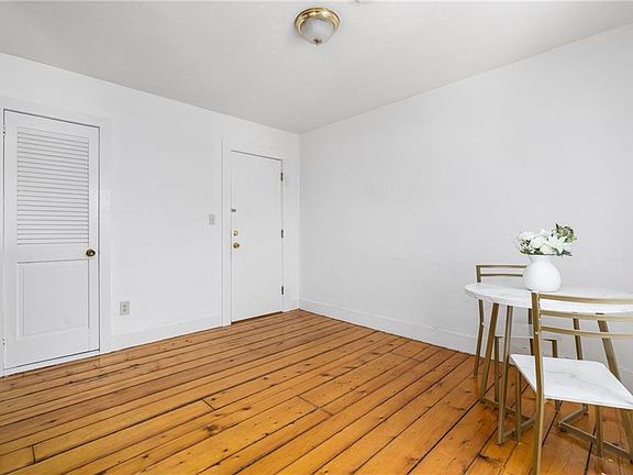 2nd image of 14 Brinley St APT 3