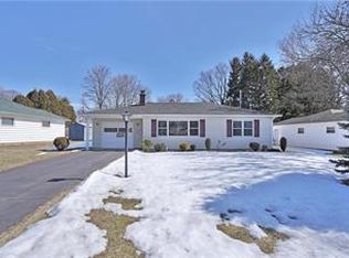 3433 Cambridge Cir, Allentown, PA 18104