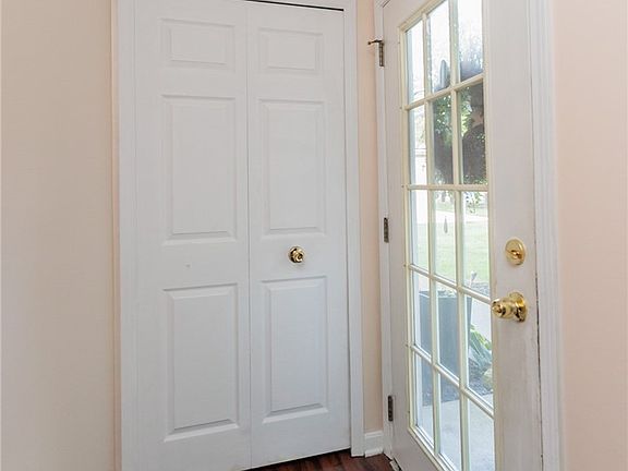 4th image of 28340 Center Ridge Rd APT 102