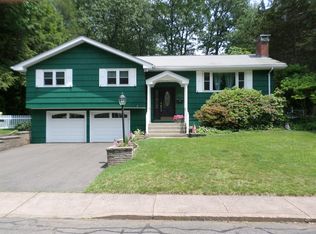 85 Constance Dr, Manchester, CT 06042