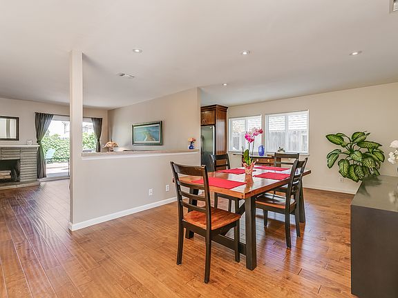 2nd image of 1304 Rubicon Ave