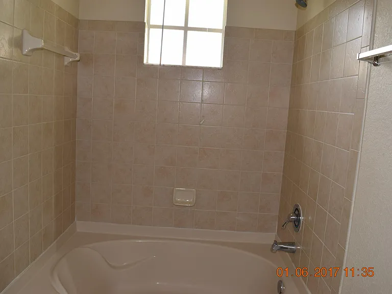 140 SW Peacock Blvd — Photo 10