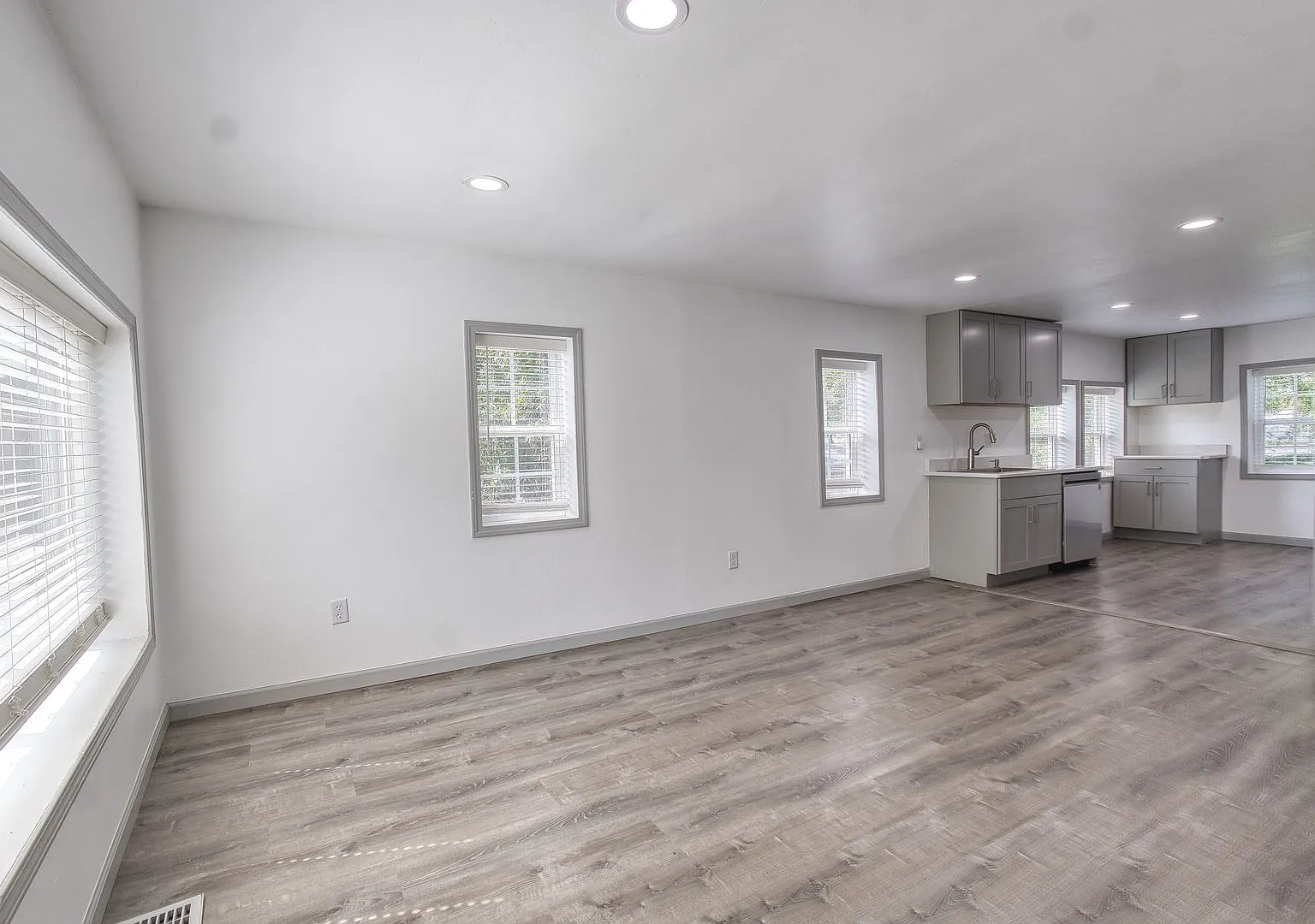 Modern 3-Bed Home with Smart Features & Premium Upgrades — Photo 2