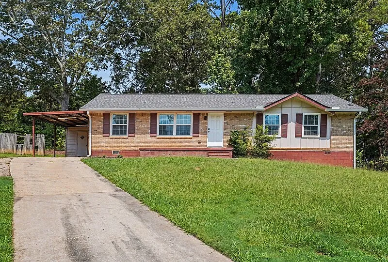 3 bed, 2.0 bath, 1378 sqft, $1,950 — Photo 1