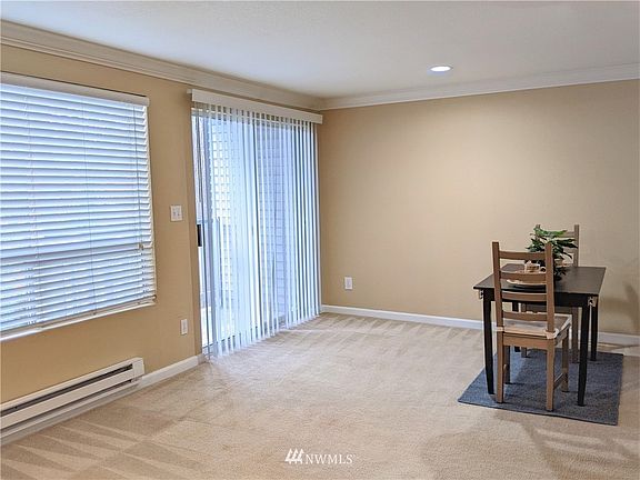 5th image of 1007 156th Ave NE Unit 211