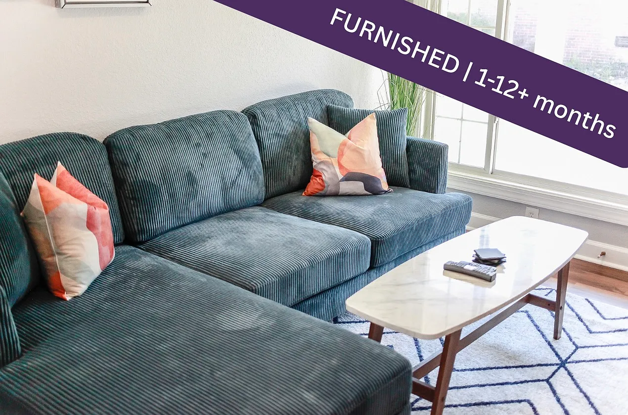 2 bed, 800 sqft, $2,700 — Photo 1