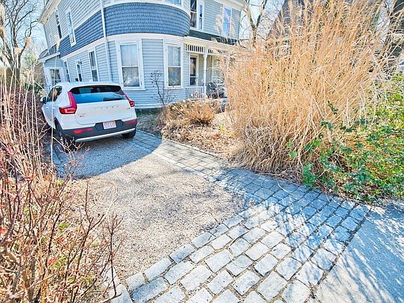 2nd image of 121 Ashmont St