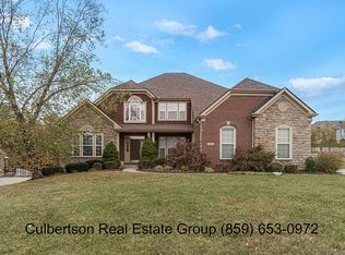 2126 Blankenbecker Dr, Florence, KY 41042