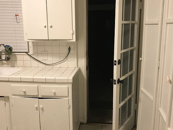 5th image of 7245 De Celis Pl