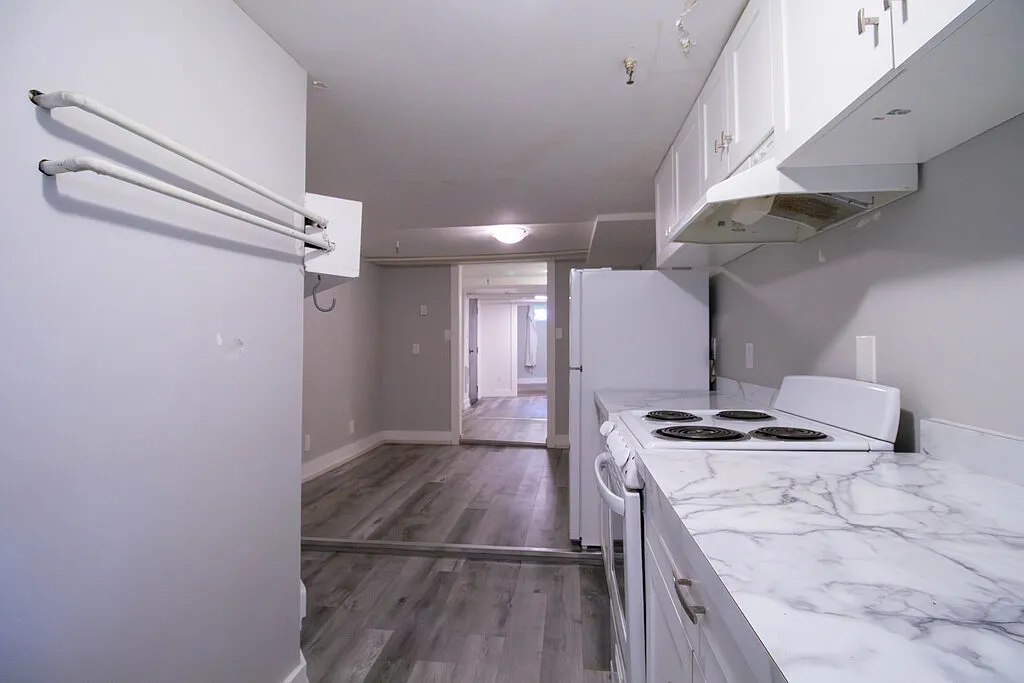 44 Rodman Street - 8 — Photo 4