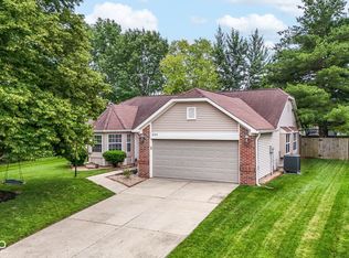 6783 Wild Cherry Dr, Fishers, IN 46038