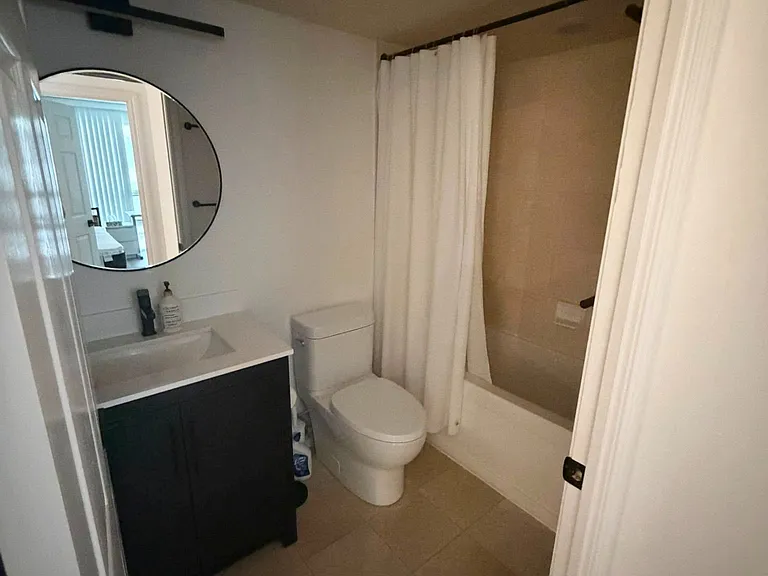 761 Bay St #1007 — Photo 7