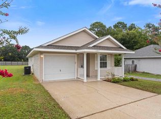 1253 Brownfield Rd, Pensacola, FL 32526