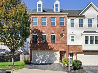 12698 Lakeside Ct, Woodbridge, VA 22192