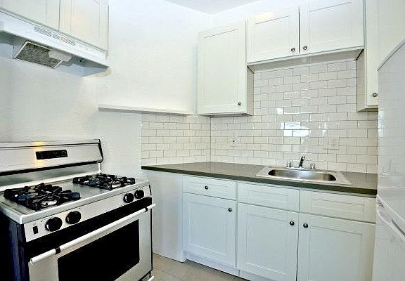 2nd image of 316 N Bixel St APT 8