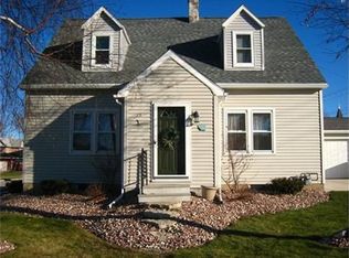 15 River St, Waupun, WI 53963