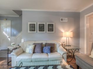 5106 W 69th Ter, Prairie Village, KS 66208