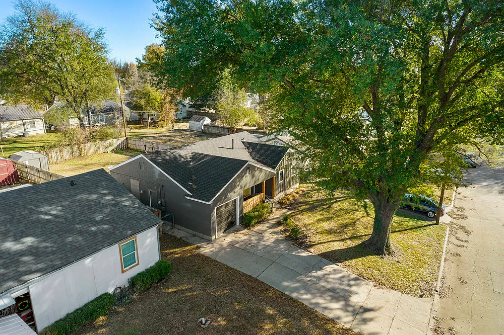 4929 S Cincinnati Ave — Photo 4