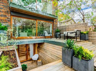 37 Victoria Park Ave, Toronto, ON M4E 3S1