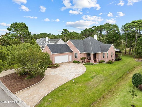 4th image of 408 Bobby Jones Drive