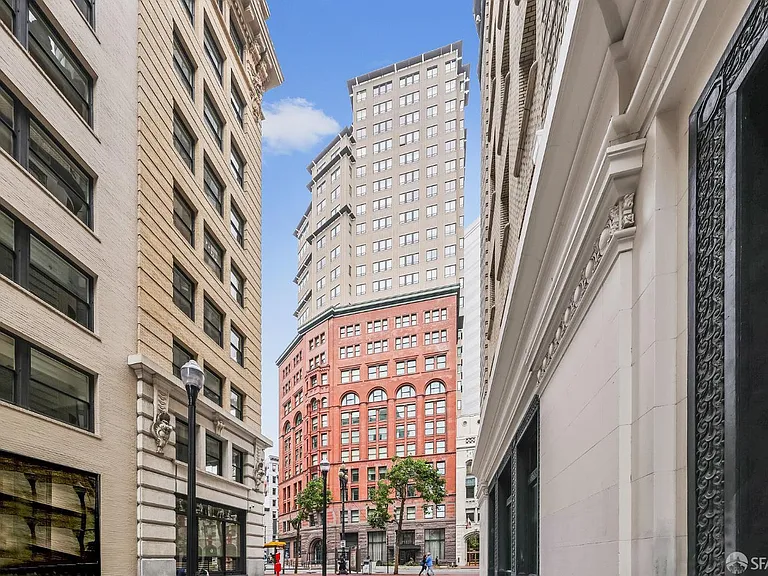690 Market St #1704 — Photo 36